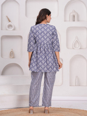 Product image hover
